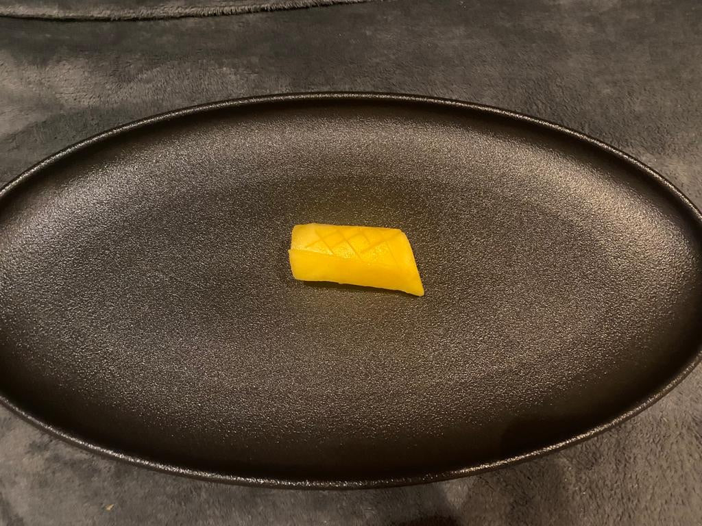 Nigiri Mango(2Pieces)