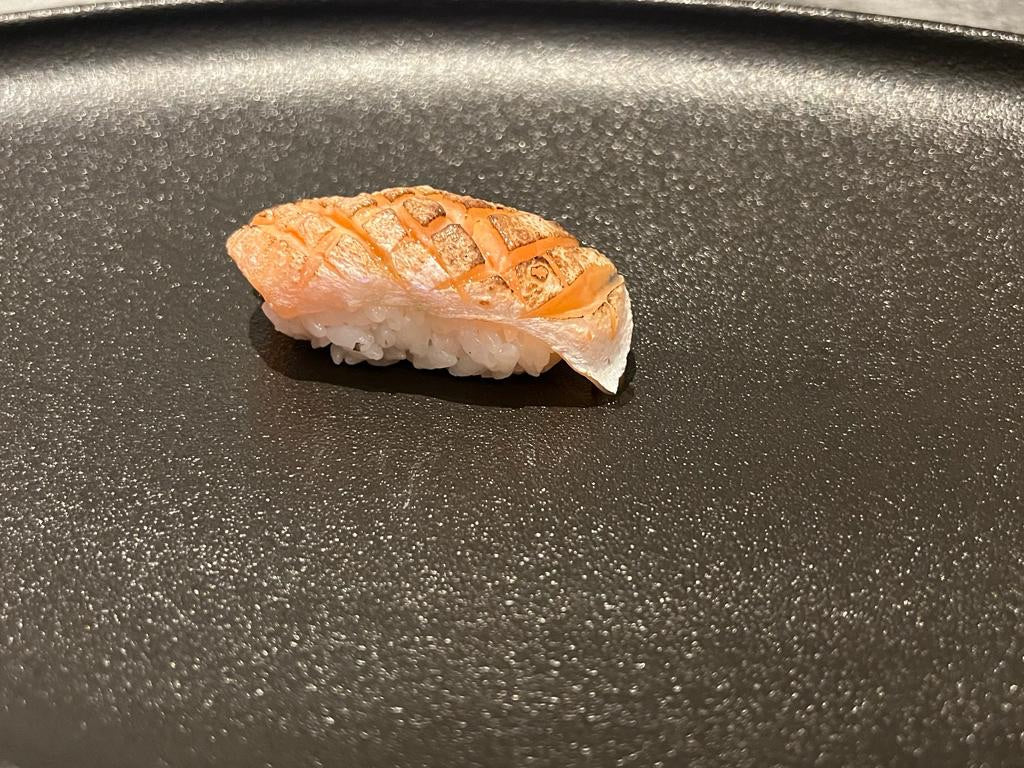 Flamed salmon Otoro Nigiri(2Pieces)